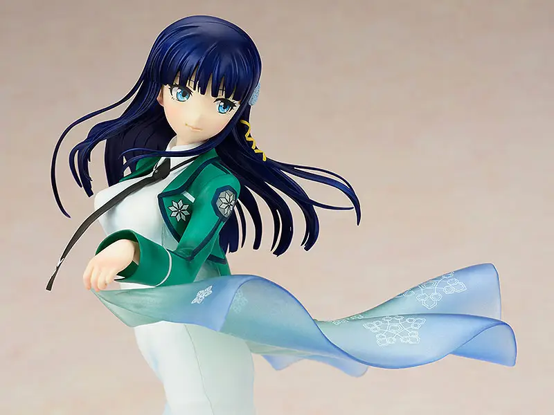 Mahouka Koukou no Rettousei Miyuki Shiba